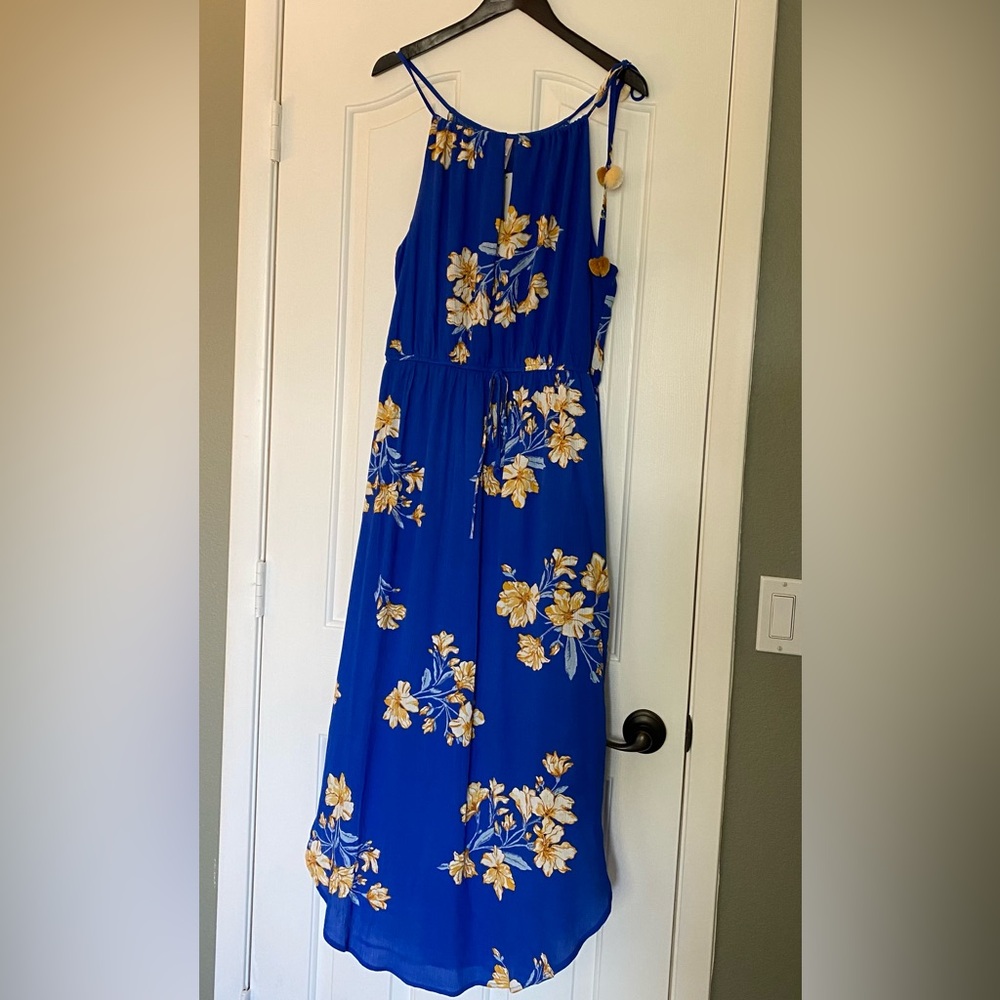 NWT Vibrant blue sundress with yellow flowers, medium